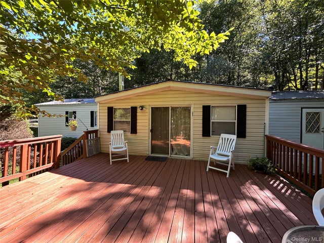 367 Mud Pond Road, Livingston Manor