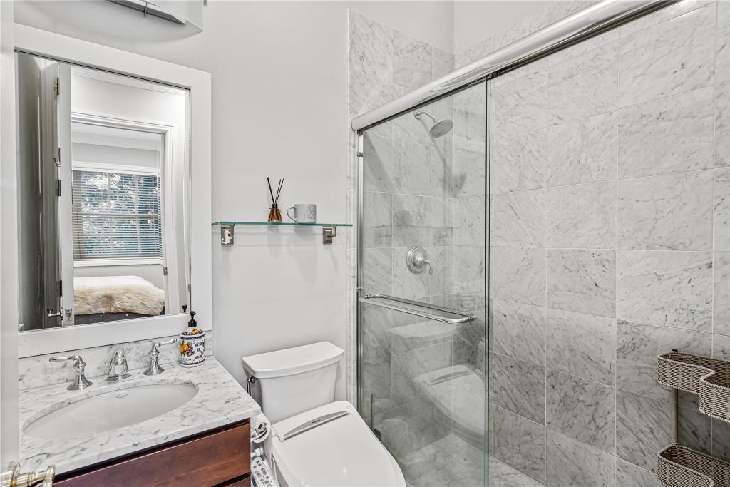 30 of 42 - 55 Westgate Road, Muttontown, NY