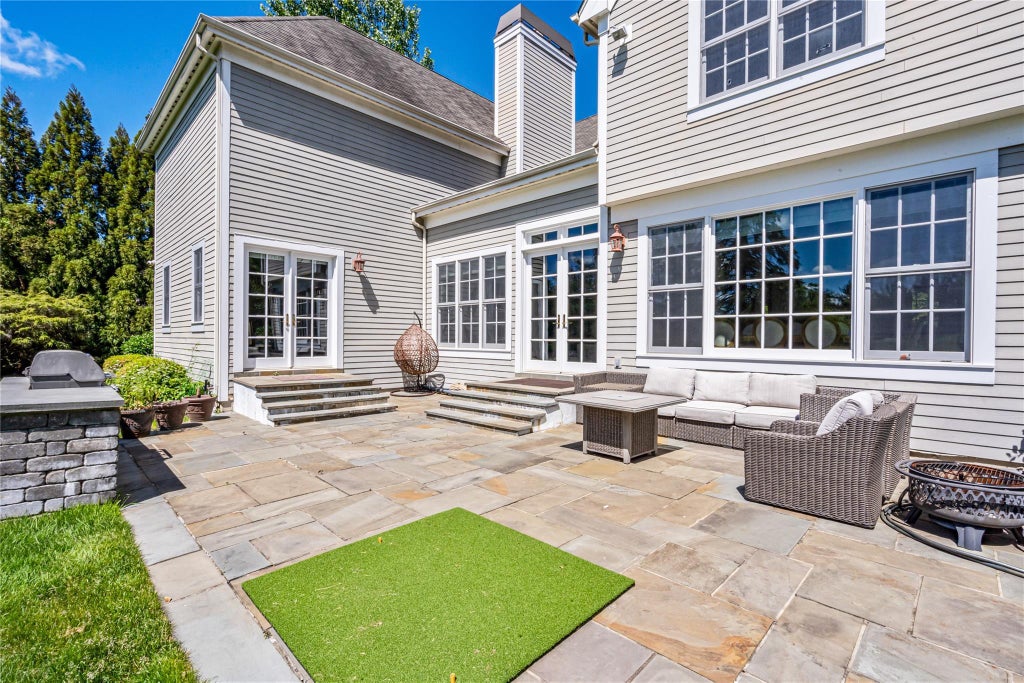 32 of 42 - 55 Westgate Road, Muttontown, NY