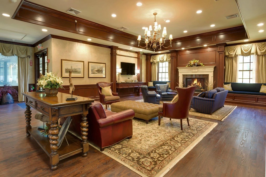 38 of 42 - 55 Westgate Road, Muttontown, NY