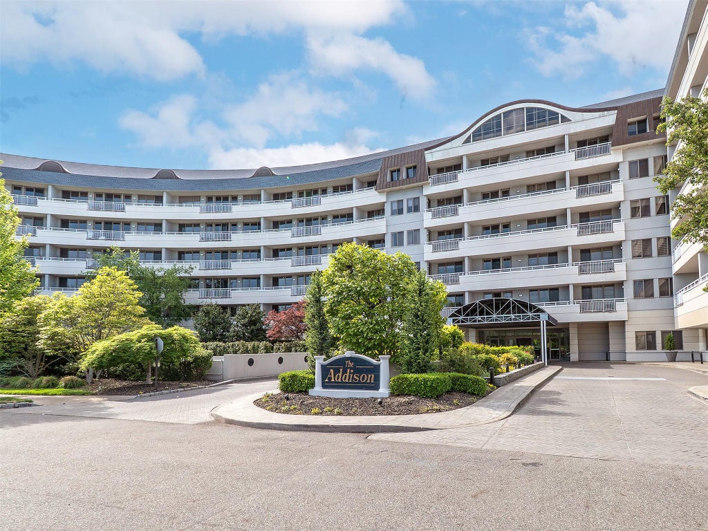 1 of 25 - 100 Harbor View Drive # 515, Port Washington, NY