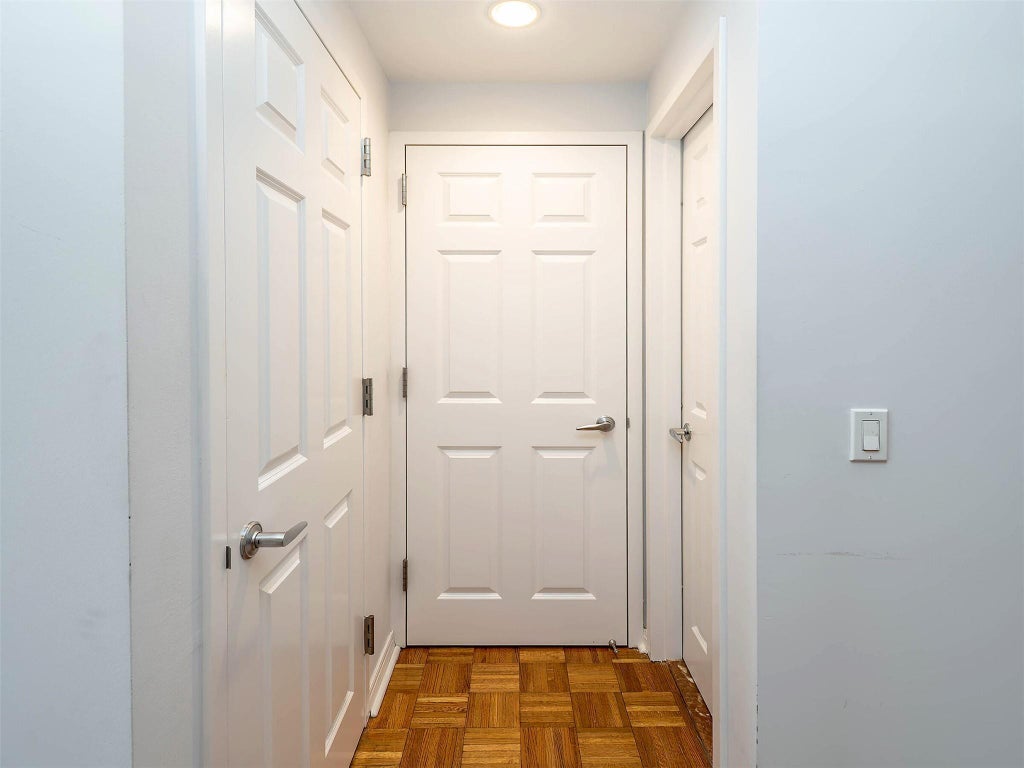 16 of 25 - 100 Harbor View Drive # 515, Port Washington, NY