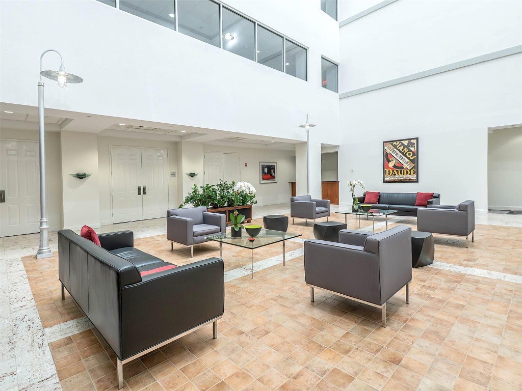 2 of 25 - 100 Harbor View Drive # 515, Port Washington, NY