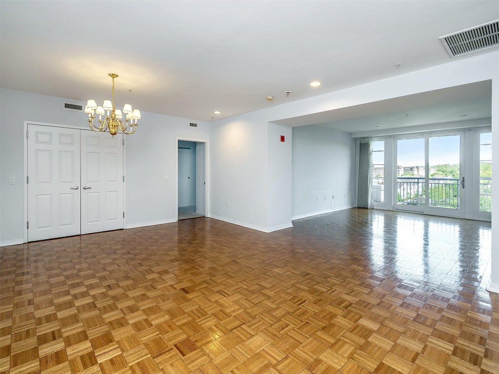 6 of 25 - 100 Harbor View Drive # 515, Port Washington, NY
