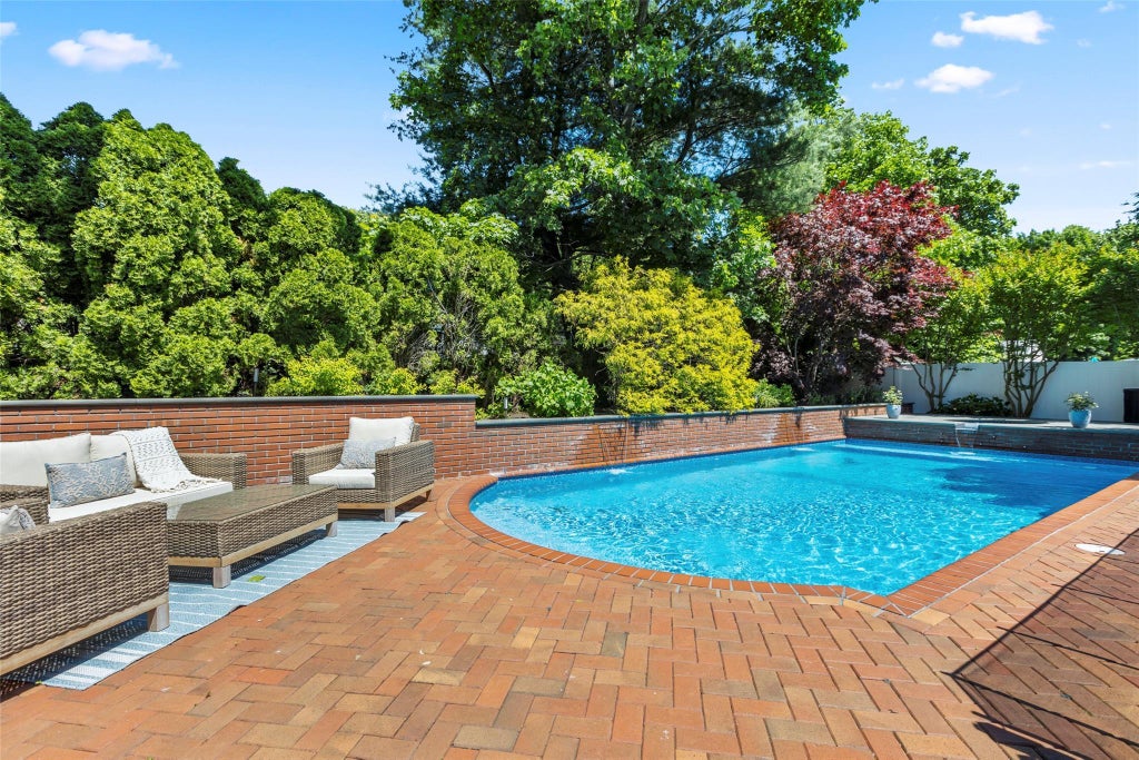 4 of 50 - 205 1st Avenue, Port Jefferson Village, NY