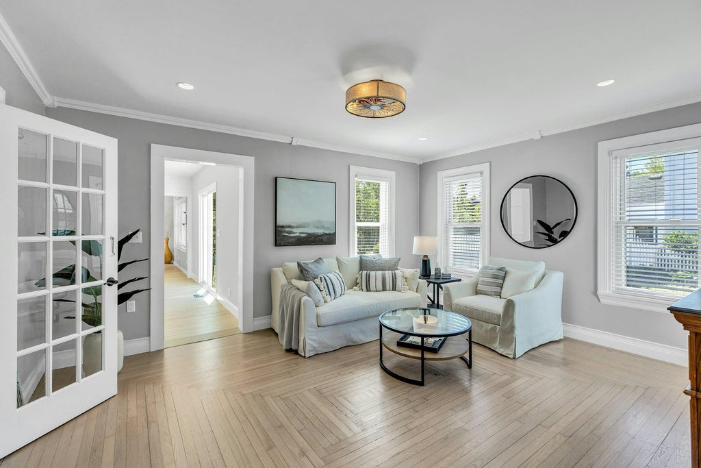 10 of 33 - 312 5th Avenue, Greenport, NY