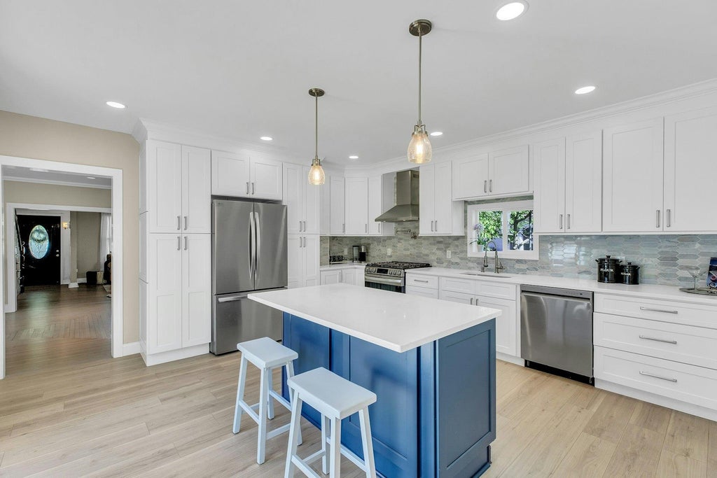 14 of 33 - 312 5th Avenue, Greenport, NY