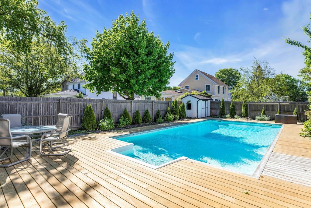 24 of 33 - 312 5th Avenue, Greenport, NY