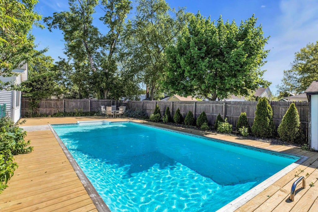2 of 33 - 312 5th Avenue, Greenport, NY