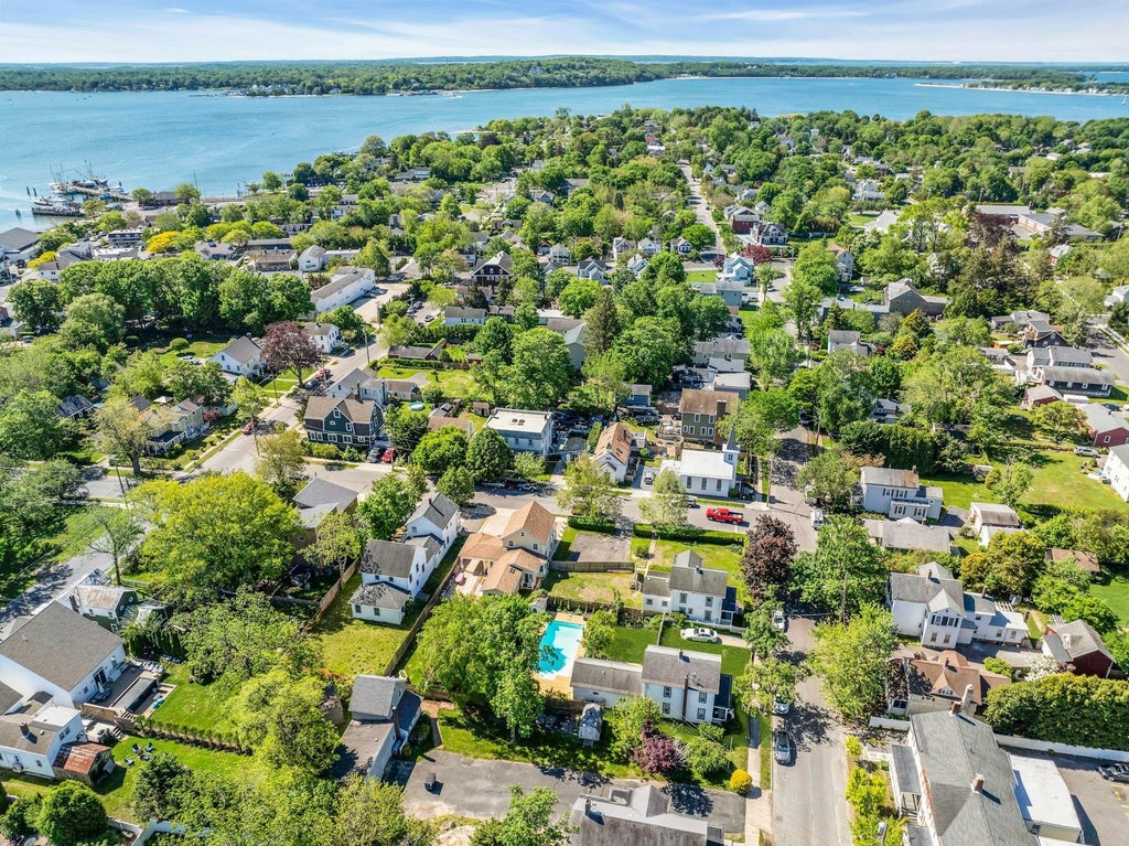 31 of 33 - 312 5th Avenue, Greenport, NY