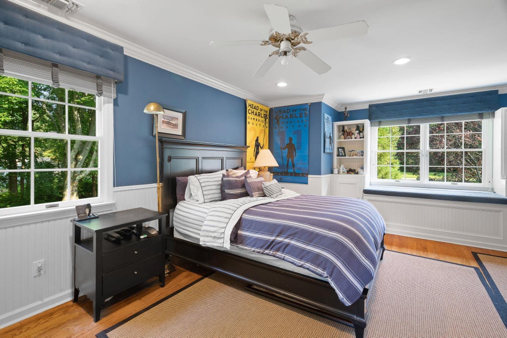 23 of 34 - 15 Beardsley Lane, Lloyd Harbor, NY