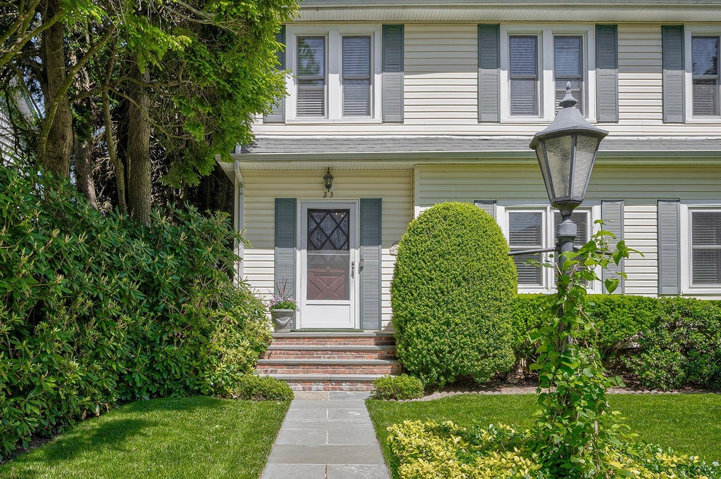 3 of 41 - 23 South Sixth St., Locust Valley, NY