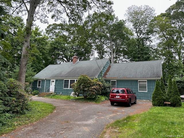 955 Deep Hole Drive, Mattituck