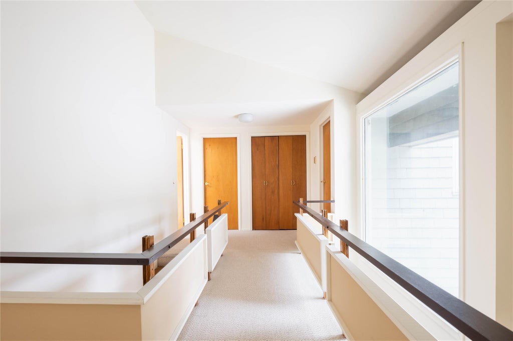 18 of 28 - 6 Bay View Drive, Hampton Bays, NY