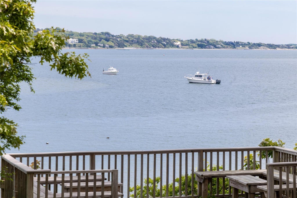 2 of 28 - 6 Bay View Drive, Hampton Bays, NY
