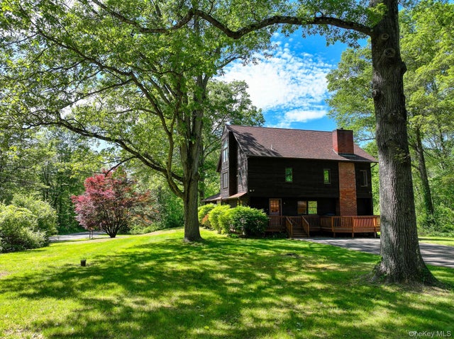 7 Elliotts Lane, New Paltz