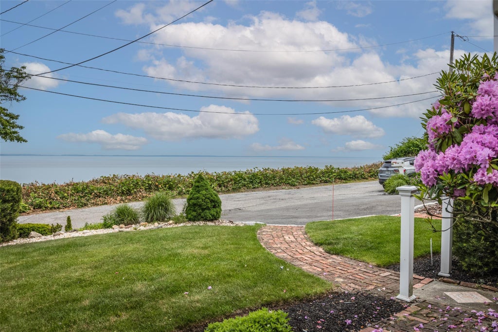 22 of 23 - 26 Point Breeze Drive, Rocky Point, NY