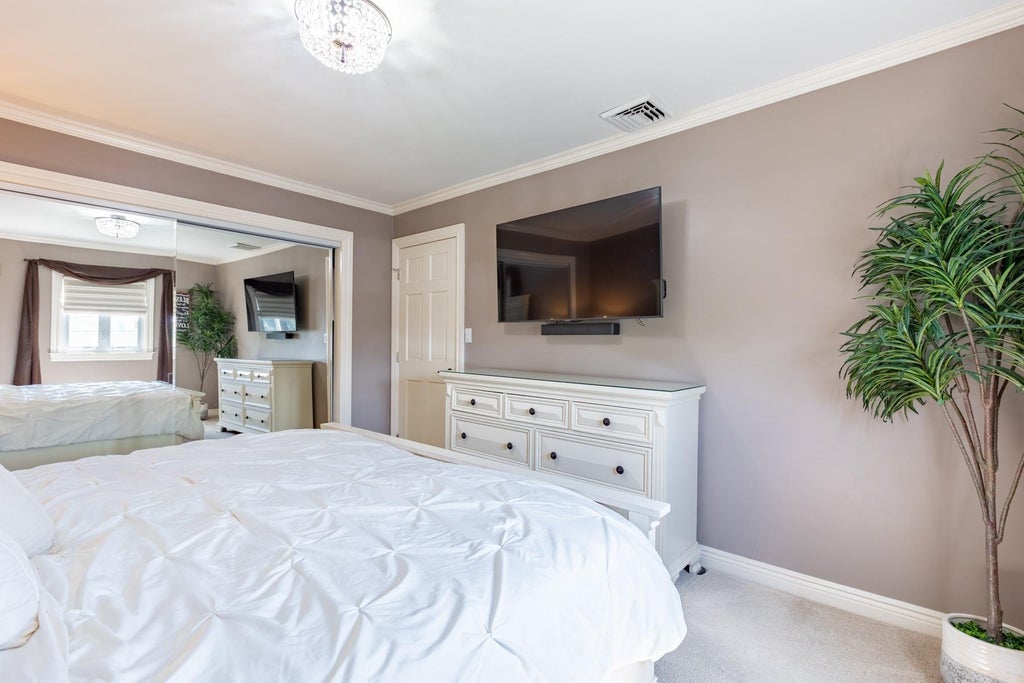 17 of 30 - 147 Mott St., Oceanside, NY