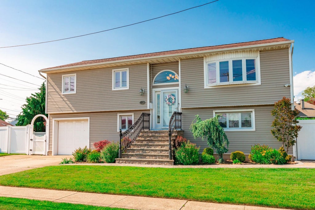 1 of 30 - 147 Mott St., Oceanside, NY
