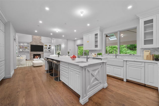 3 Hageman Court, Katonah