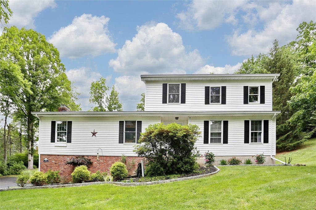 1 of 31 - 285 Willow Grove Road, Stony Point, NY