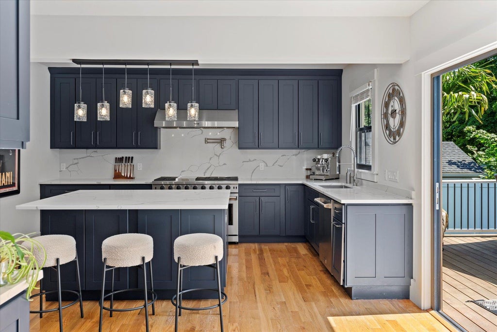 7 of 44 - 220 Aka 619 Bailey Avenue, Greenport, NY