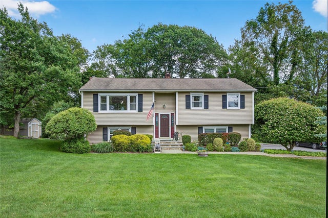 15 Richard Road, Mahopac