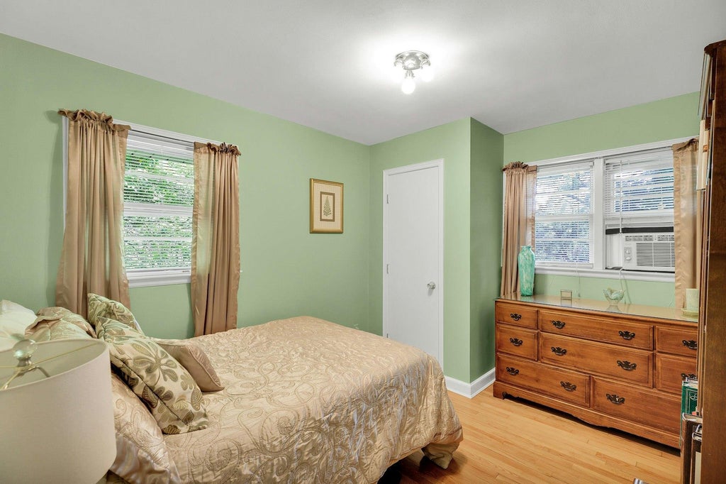 11 of 16 - 7 Woods Road, Locust Valley, NY