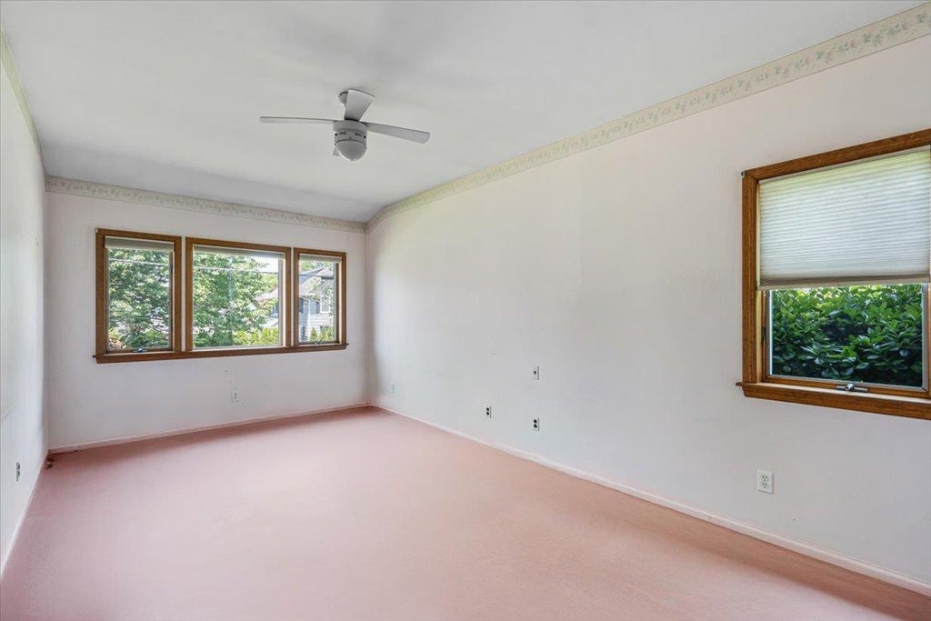14 of 42 - 84 Hillcrest Avenue, Manhasset, NY