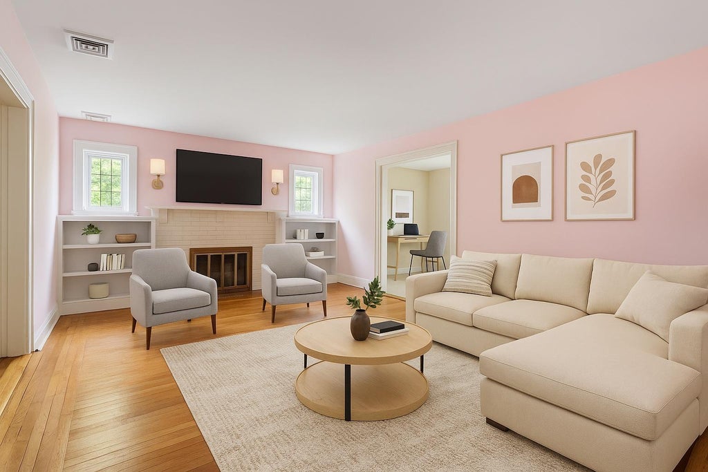 2 of 42 - 84 Hillcrest Avenue, Manhasset, NY