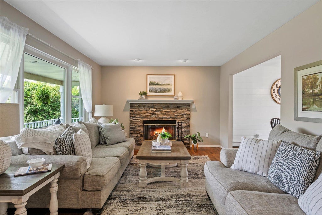 9 of 50 - 97 Grant Drive, Aquebogue, NY