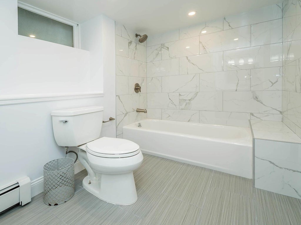 17 of 23 - 21 Herbert Avenue, Port Washington, NY