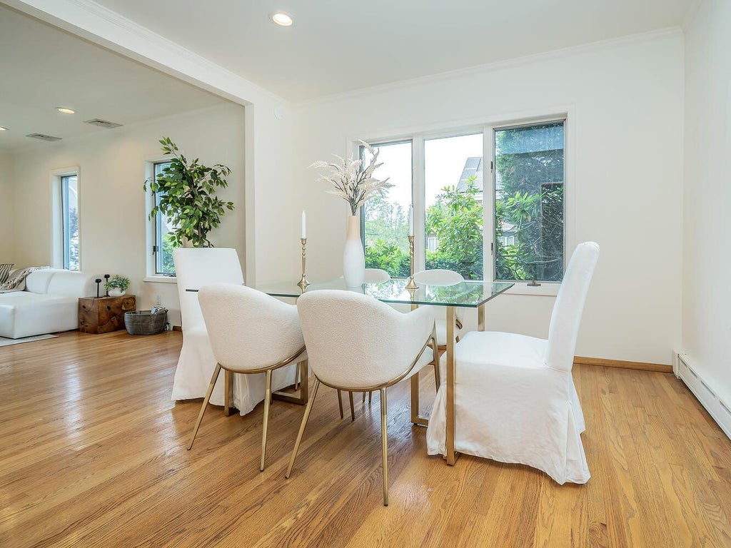 6 of 23 - 21 Herbert Avenue, Port Washington, NY