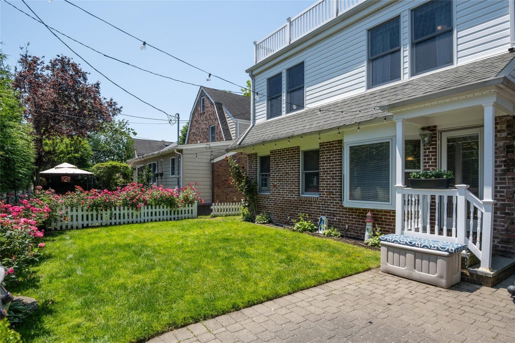 26 of 33 - 15 Jefferson St., Garden City, NY