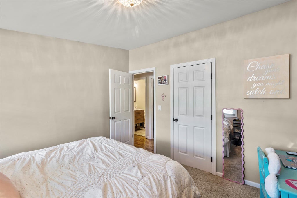 31 of 34 - 25 Arrowhead Lane, East Setauket, NY