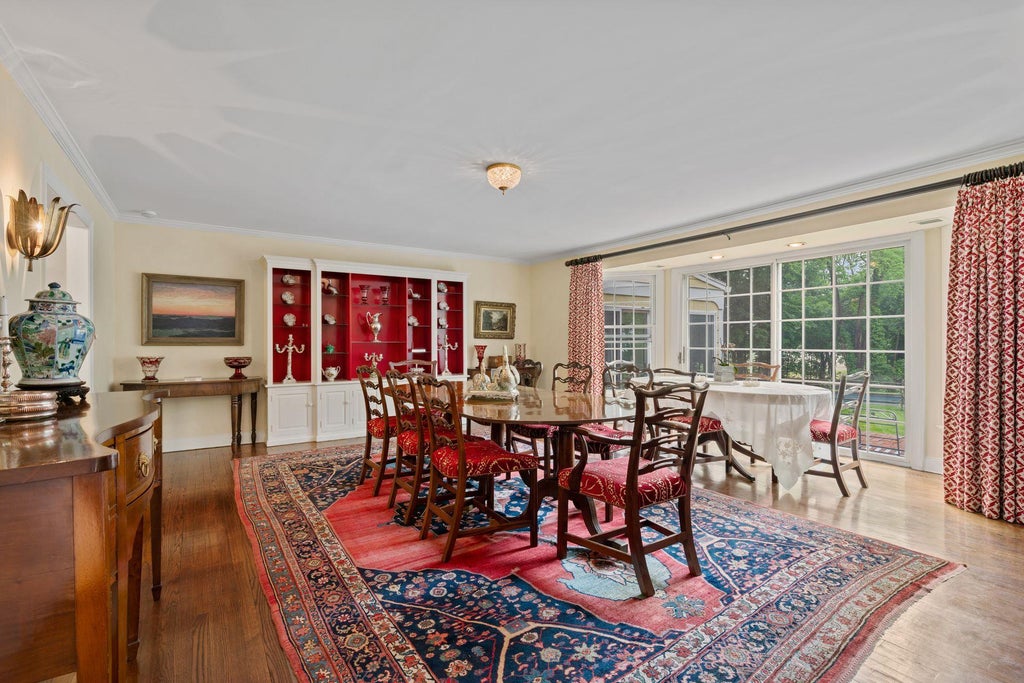 15 of 44 - 24 Wellington Road, Locust Valley, NY
