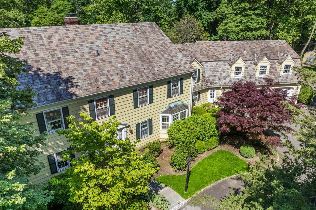 1 of 44 - 24 Wellington Road, Locust Valley, NY