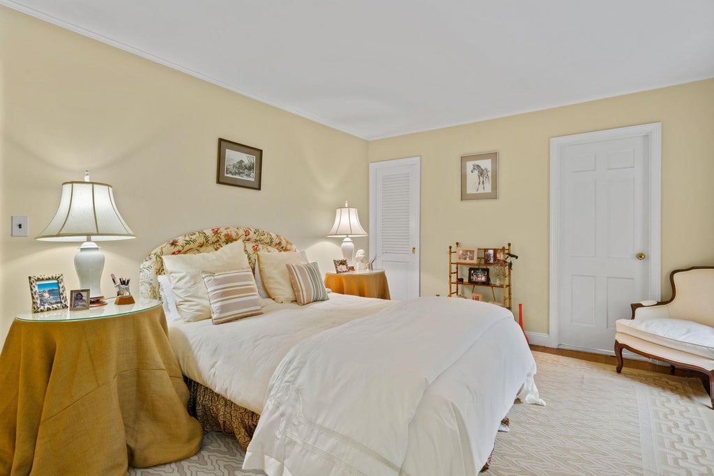 24 of 44 - 24 Wellington Road, Locust Valley, NY