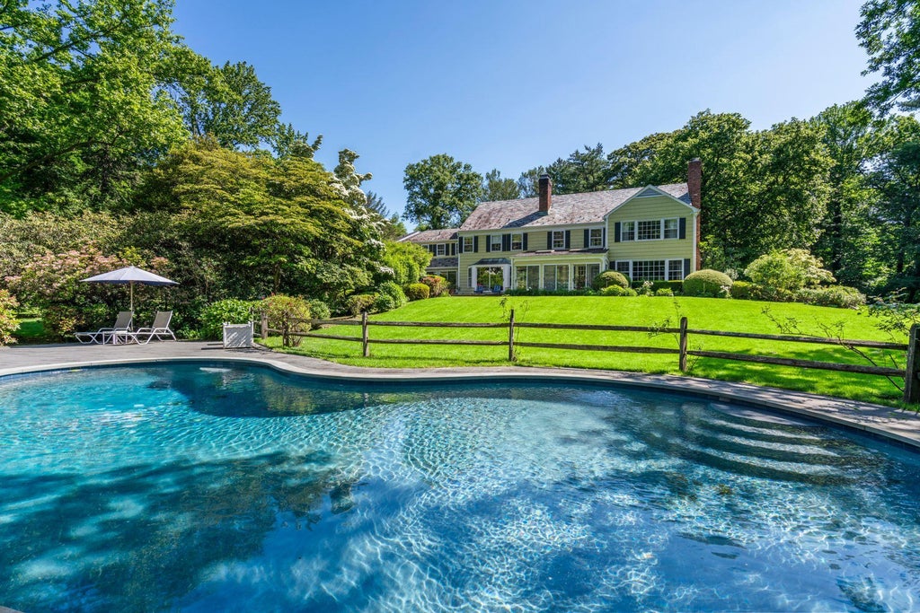 35 of 44 - 24 Wellington Road, Locust Valley, NY