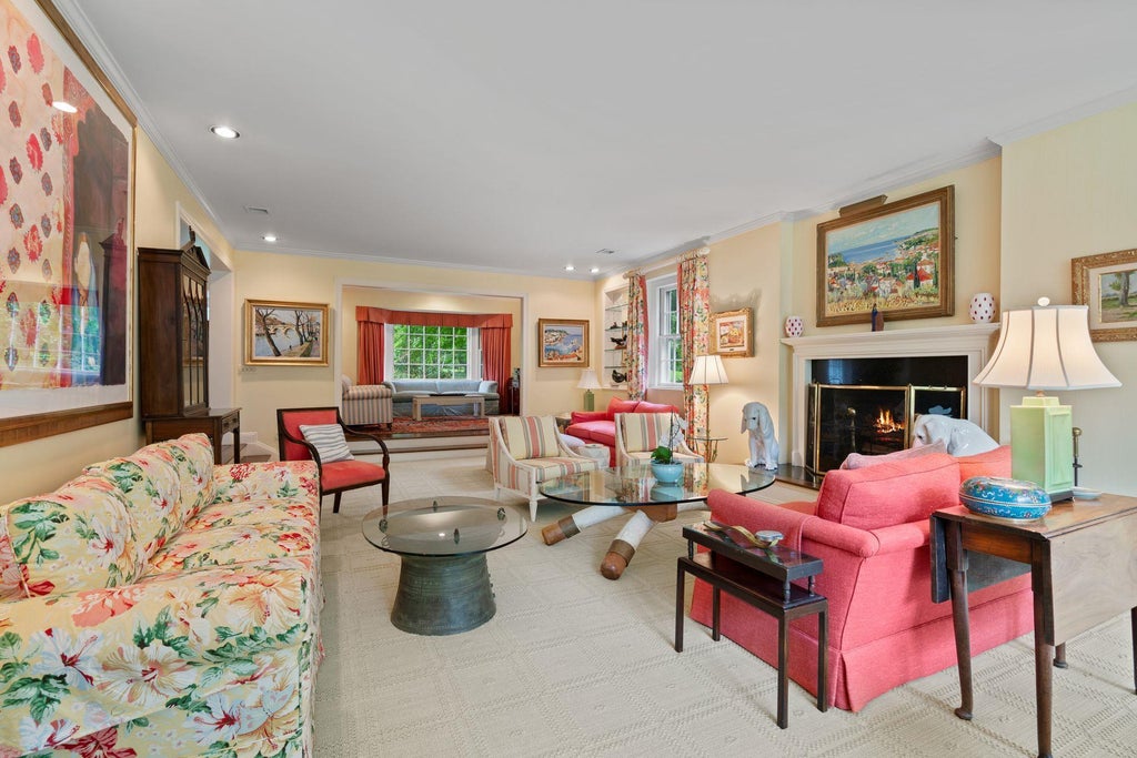 7 of 44 - 24 Wellington Road, Locust Valley, NY