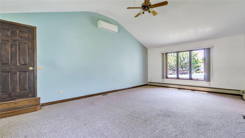 30 of 45 - 38 Perry Avenue, Bayville, NY