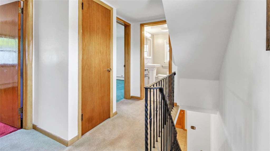 34 of 45 - 38 Perry Avenue, Bayville, NY