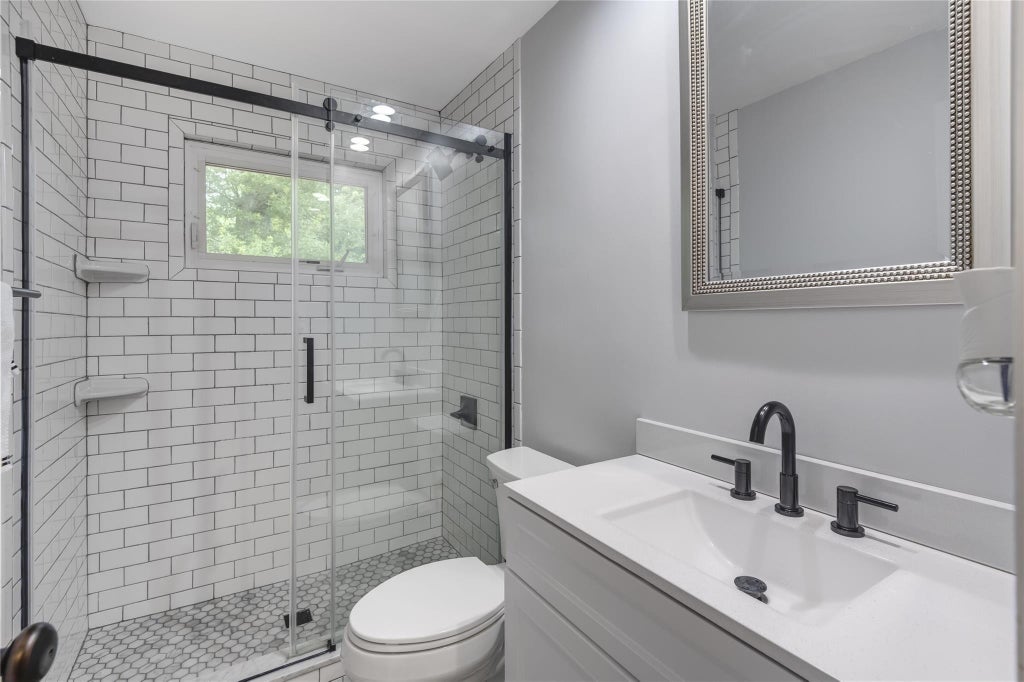 14 of 23 - 7 Searington Drive, Syosset, NY
