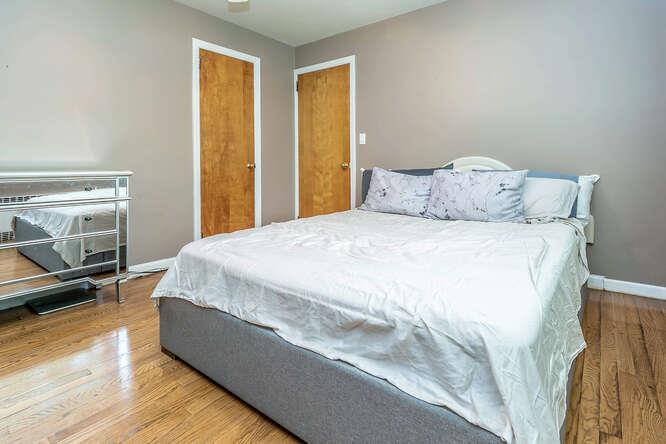 18 of 33 - 44 Glenwood Road, Glen Head, NY