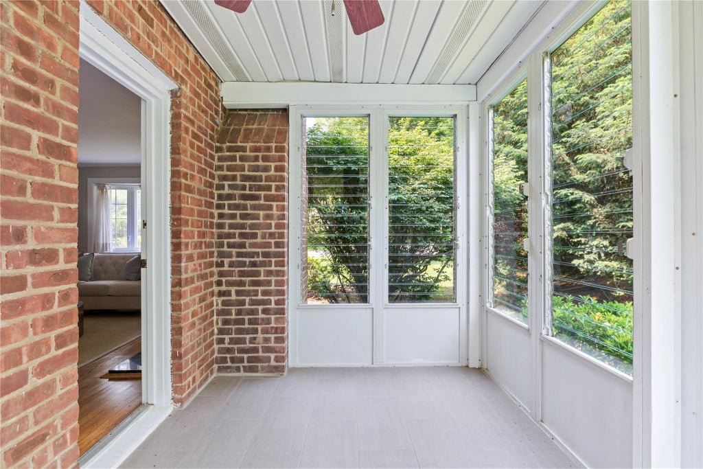 7 of 26 - 89 Clinch Avenue, Garden City, NY