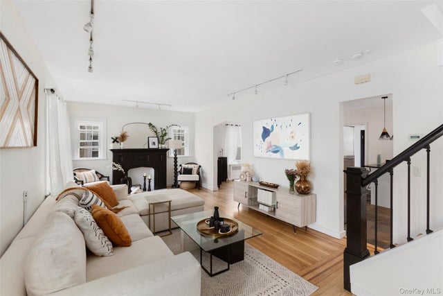 32 Central Parkway, Mount Vernon