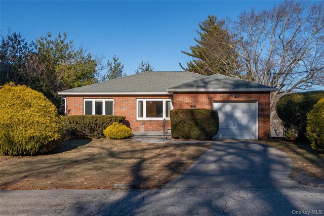 23 Bradley Street, Dobbs Ferry