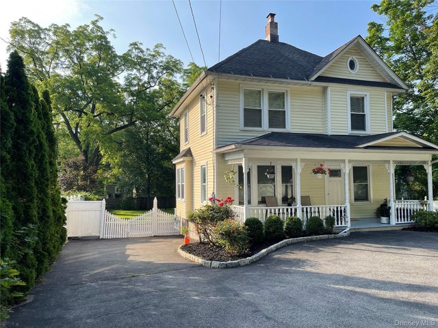 73 S Bedford Road, Chappaqua