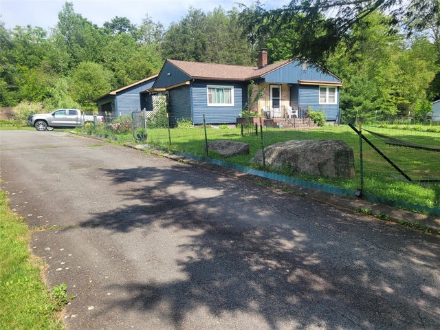 179 Heiden Road, Thompsonville