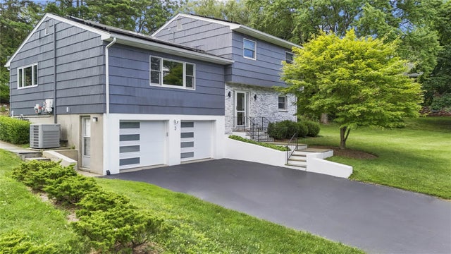 3 Ivanhoe Place, Briarcliff Manor